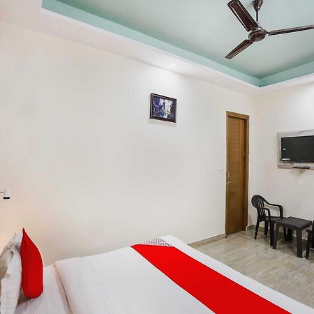 Hotel O Hotel Paradise Indraprastha Exterior photo