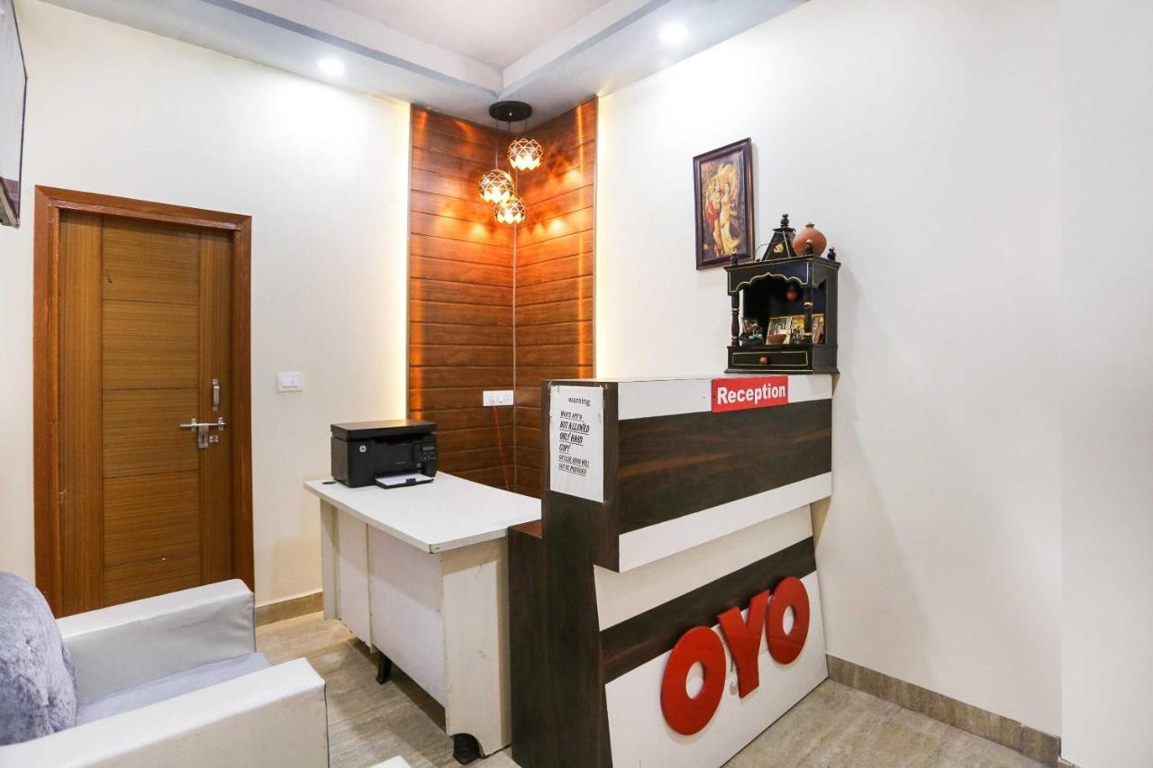 Hotel O Hotel Paradise Indraprastha Exterior photo