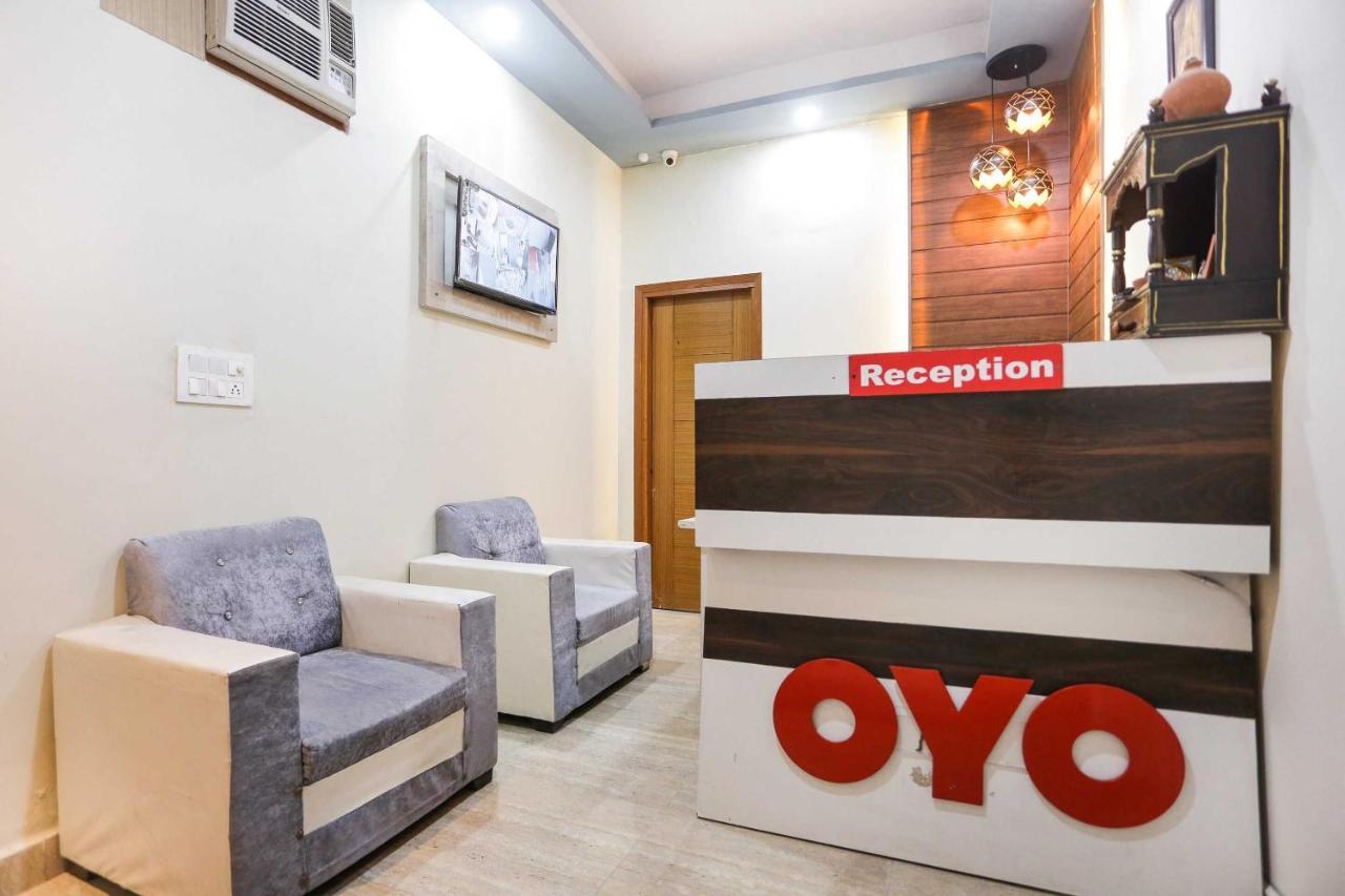 Hotel O Hotel Paradise Indraprastha Exterior photo