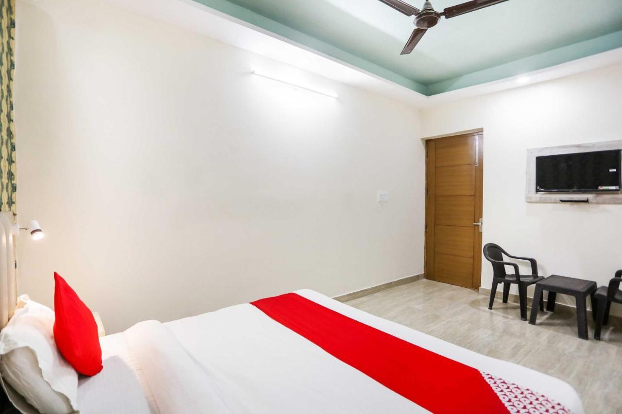 Hotel O Hotel Paradise Indraprastha Exterior photo