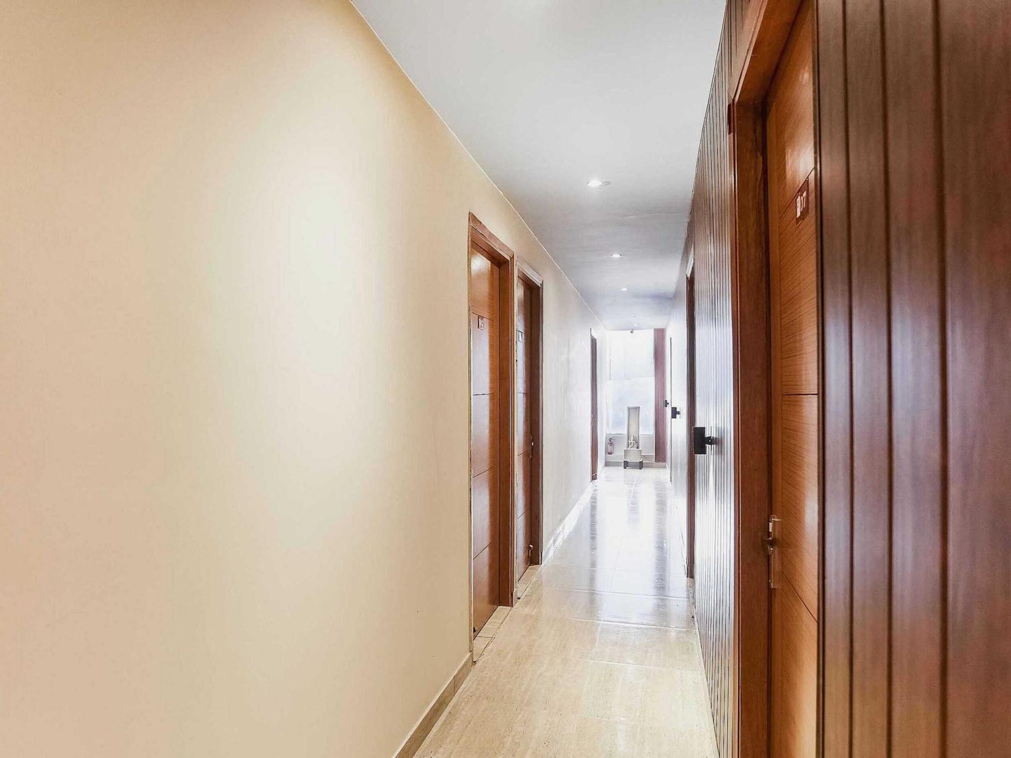 Hotel O Hotel Paradise Indraprastha Exterior photo