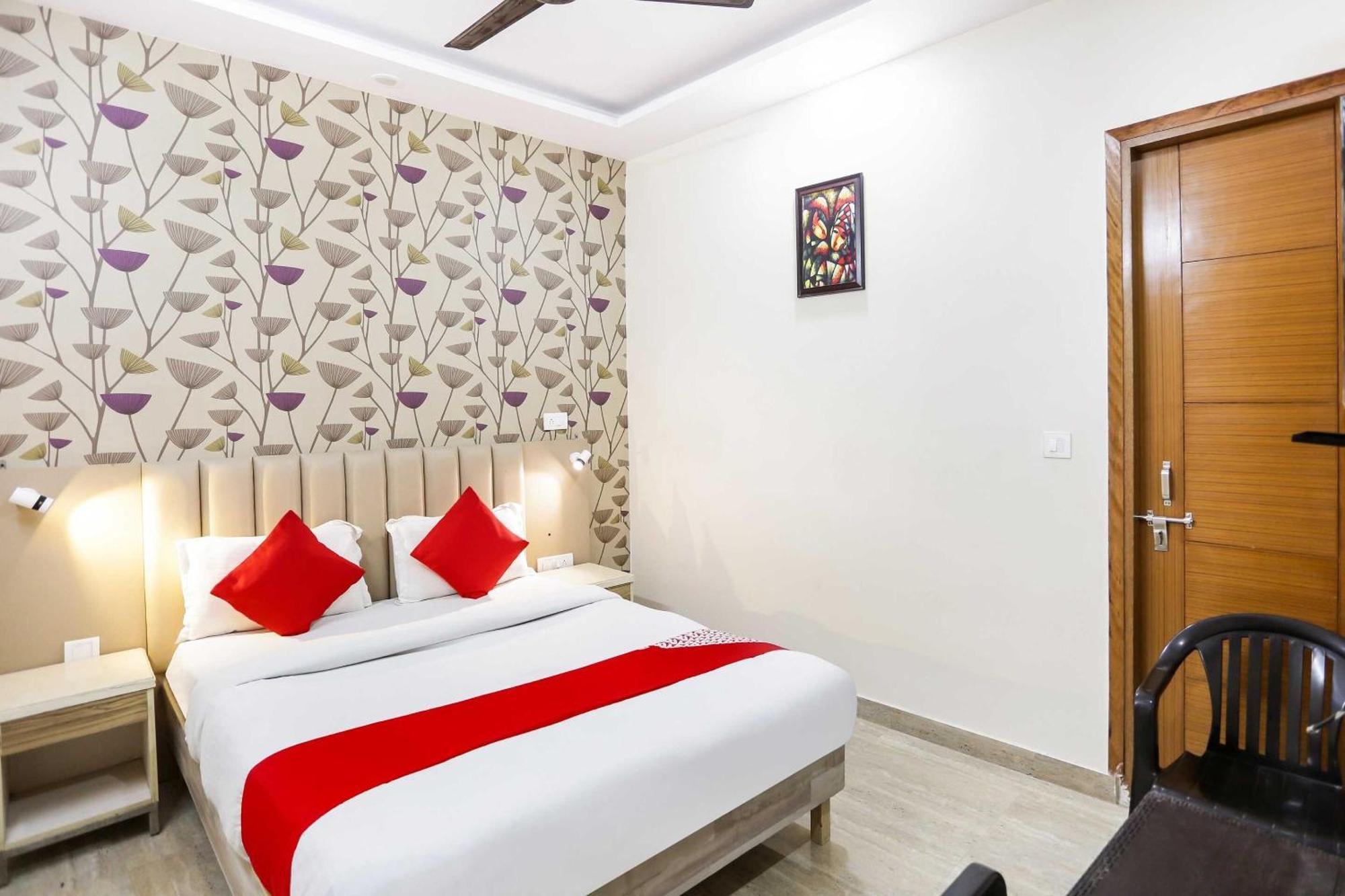 Hotel O Hotel Paradise Indraprastha Exterior photo